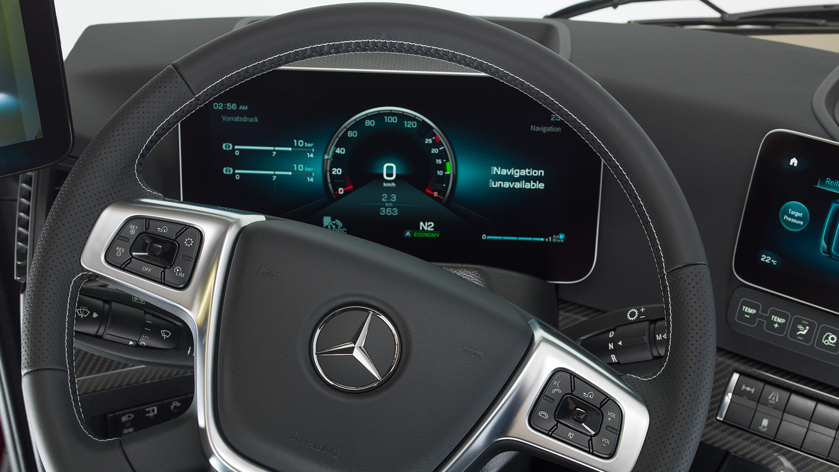 Mercedes-Benz Arocs - Cockpit