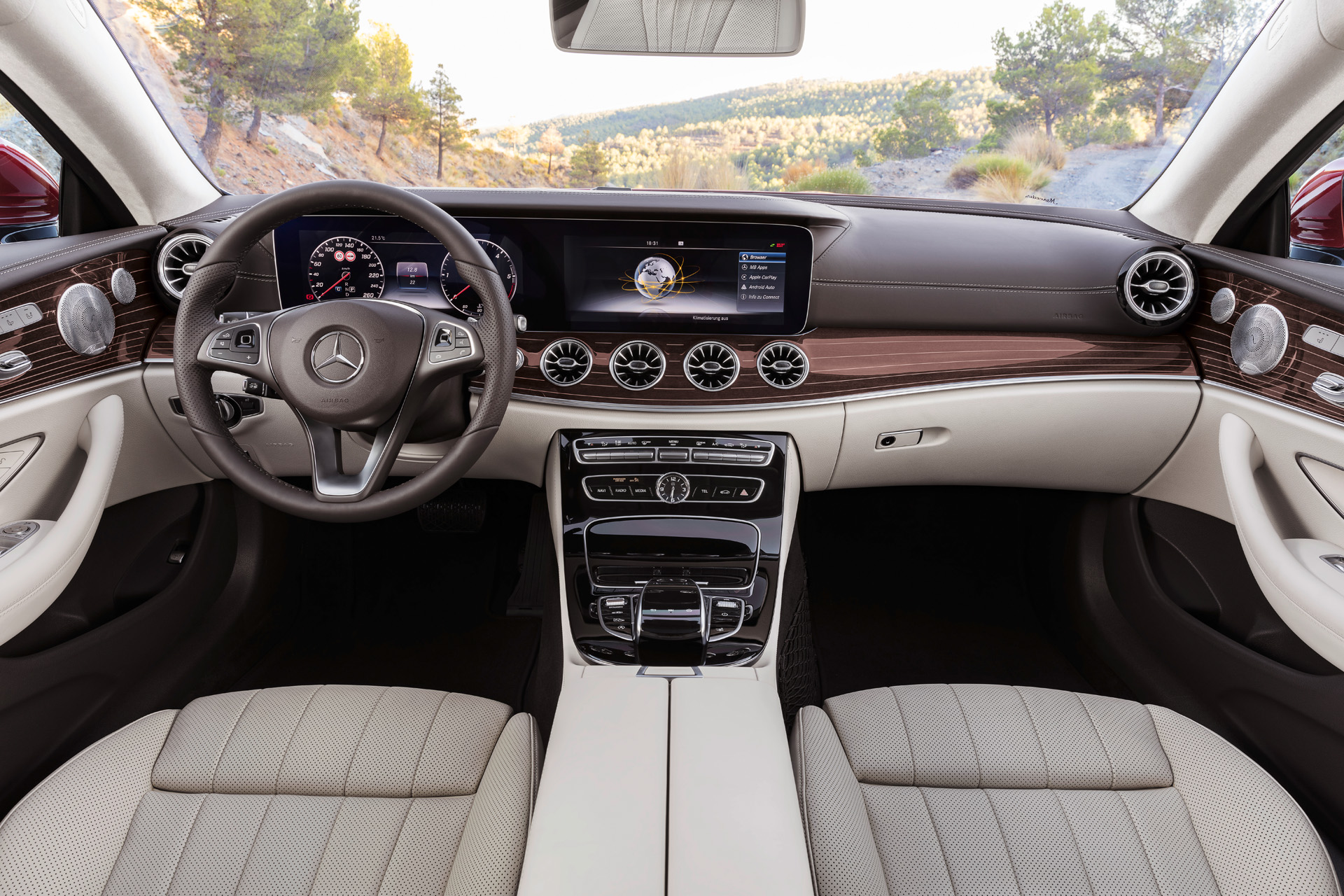 Mercedes-Benz E-Klasse Coupé - Interieur